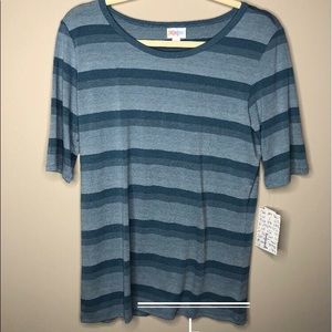 LuLaRoe Large Gigi Top